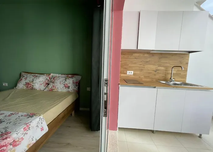 Mikpritja Pogradec, 3 Апартаменты Tushemisht