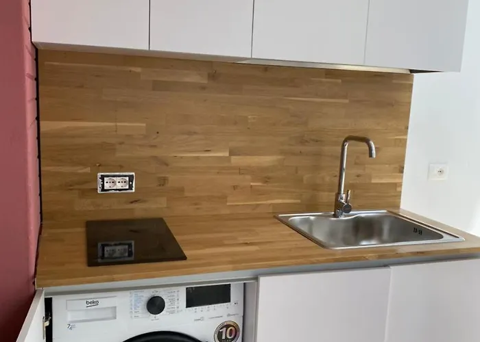 Апартаменты Mikpritja Pogradec, 3 Tushemisht